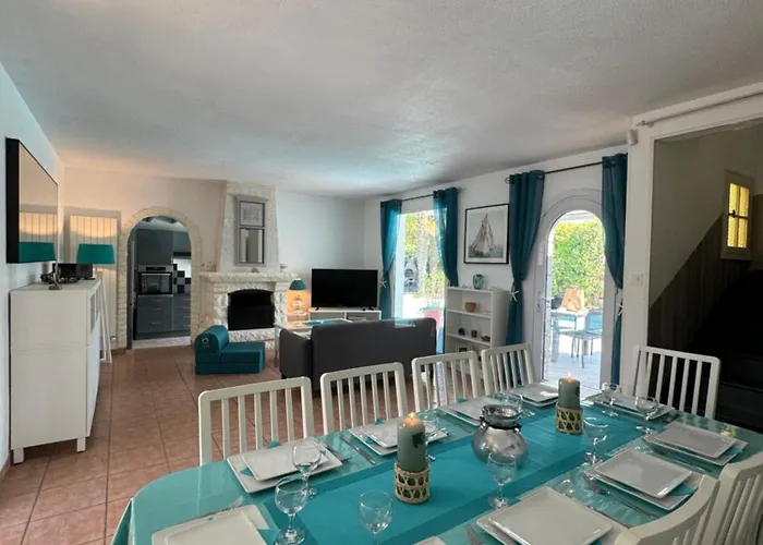 Oasis De Serenite Avec Piscine Holiday home *